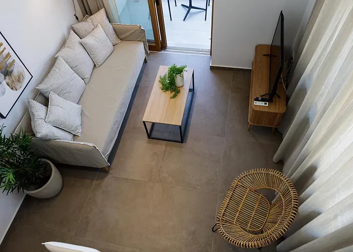 North Coast Seaside 4* 罗希姆诺