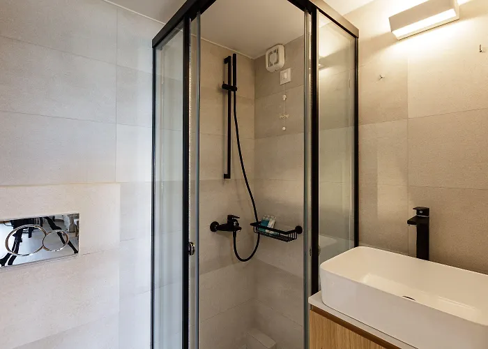 North Coast Seaside 4* 罗希姆诺