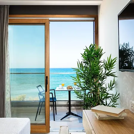 Hotel North Coast Seaside 4*