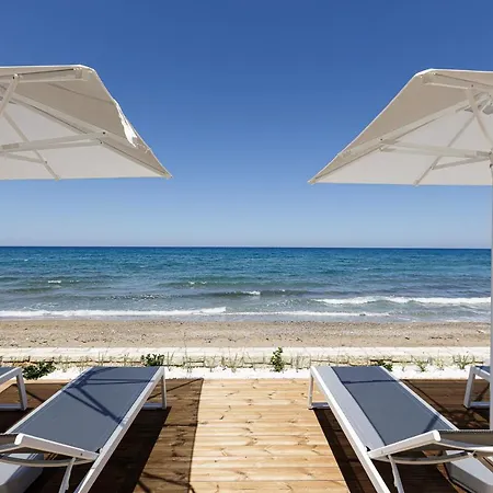 North Coast Seaside Hotel