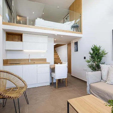 North Coast Seaside Réthymnon