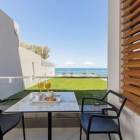 North Coast Seaside Hotel 4*