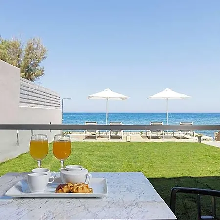 North Coast Seaside מלון 4*