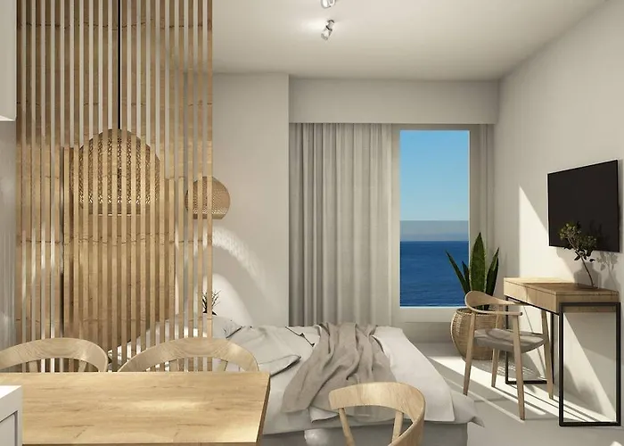 Hotel North Coast Seaside 4*